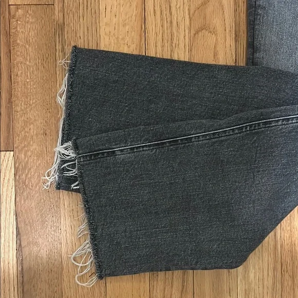 Gray Daphne Crop Jeans - Picture 4 of 9